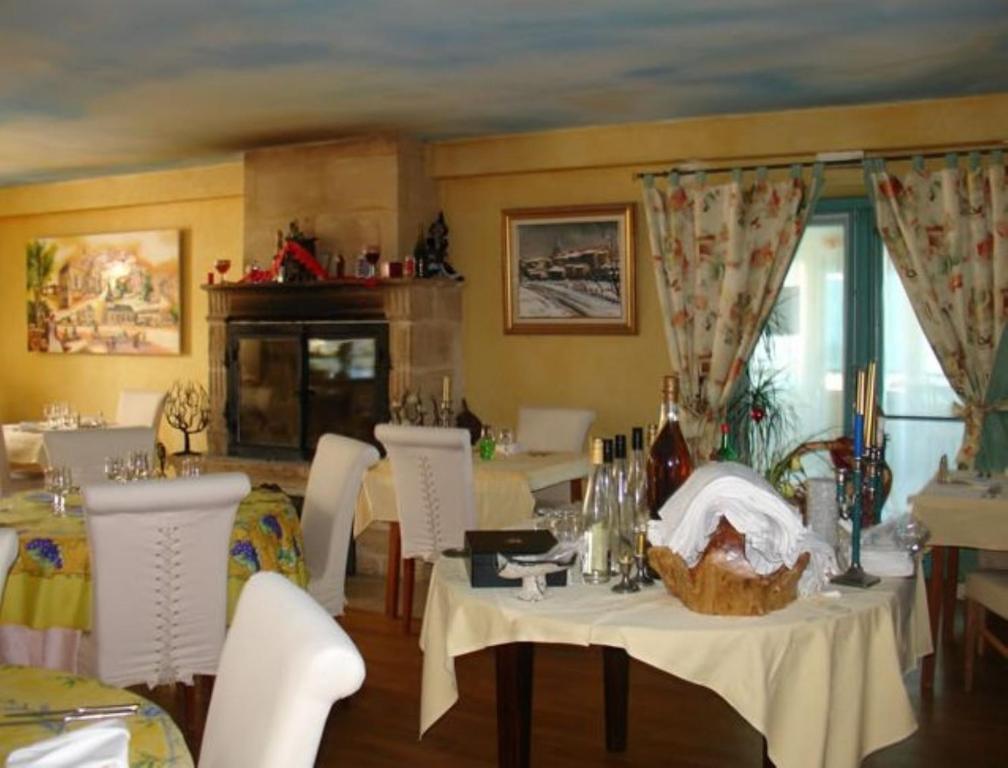 Auberge de Marville Exterior foto